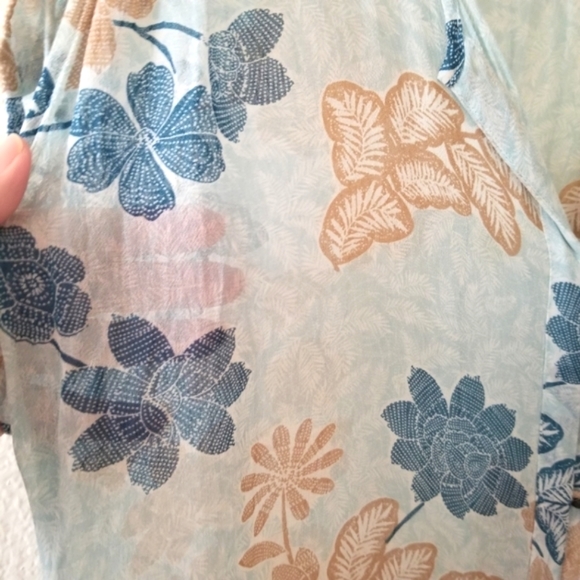 Lucky Brand Short Sleeve Top - Picture 6 of 8